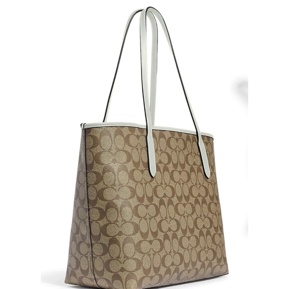 COACH Signature City Tote - Khaki Light Sage - Picture 2 of 5